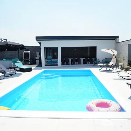 Villa Vidovic *