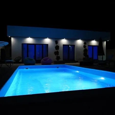 Vidovic Villa *